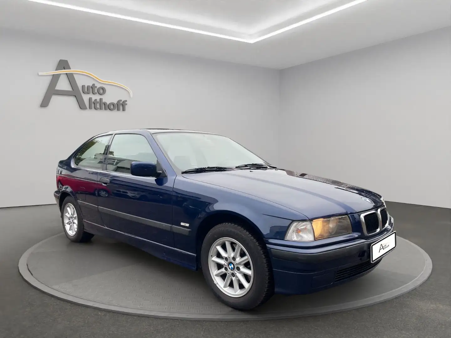BMW 316 i Coupe Exclusiv Edition *SITZH. KLIMA RADIO* Bleu - 1