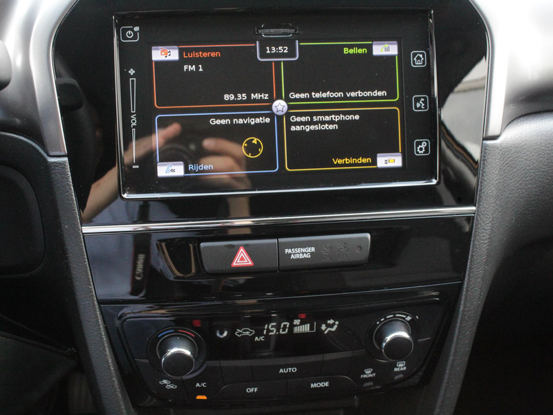 Suzuki Vitara 1.4 Boosterjet Select Smart Hybrid | Navi | Camera — photo 6