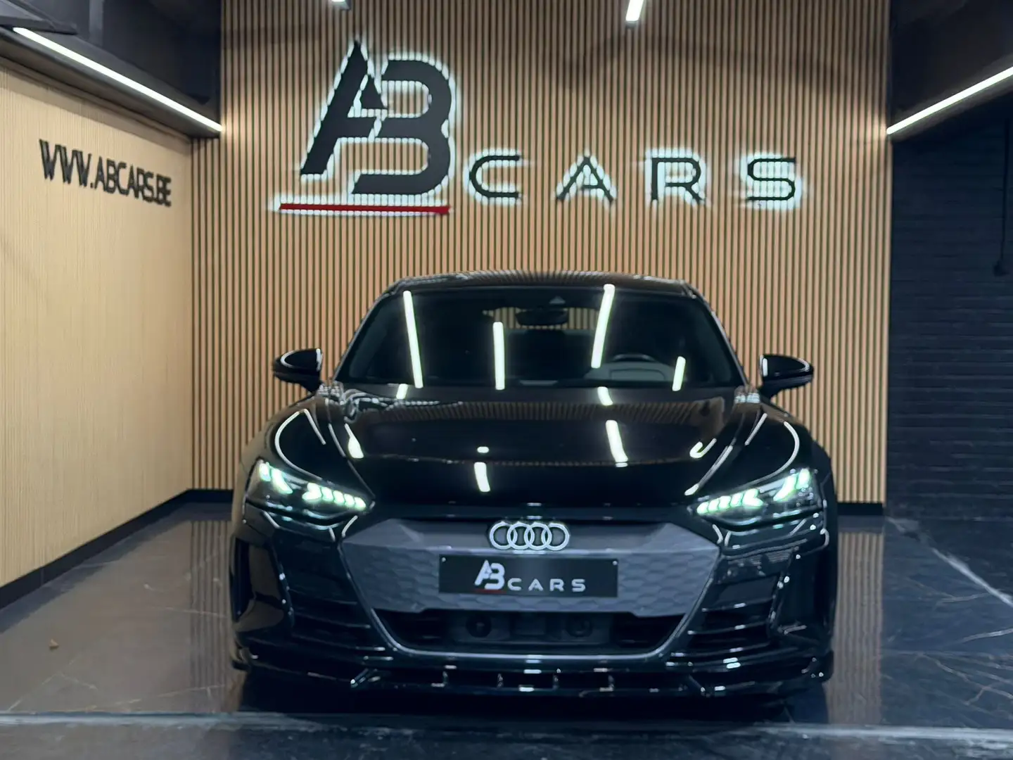 Audi e-tron GT 93.4 kWh 60 Quattro * GARANTIE 12 MOIS * Noir - 2