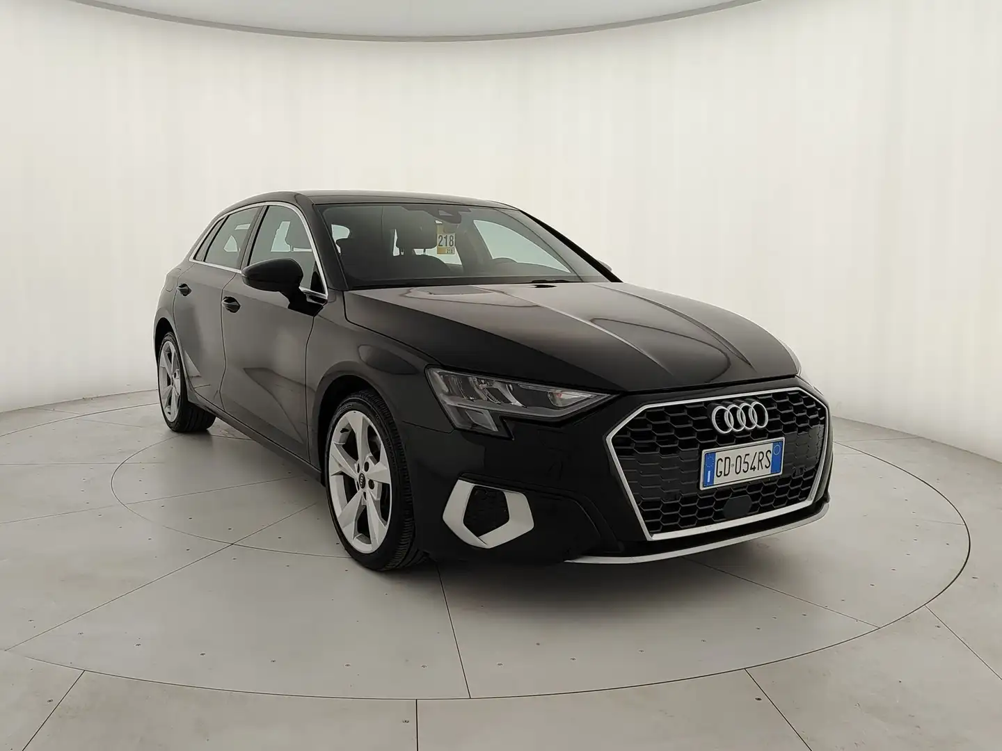 Audi A3 2.0 tdi Business Advanced S-tronic PARK ASSIST Zwart - 1