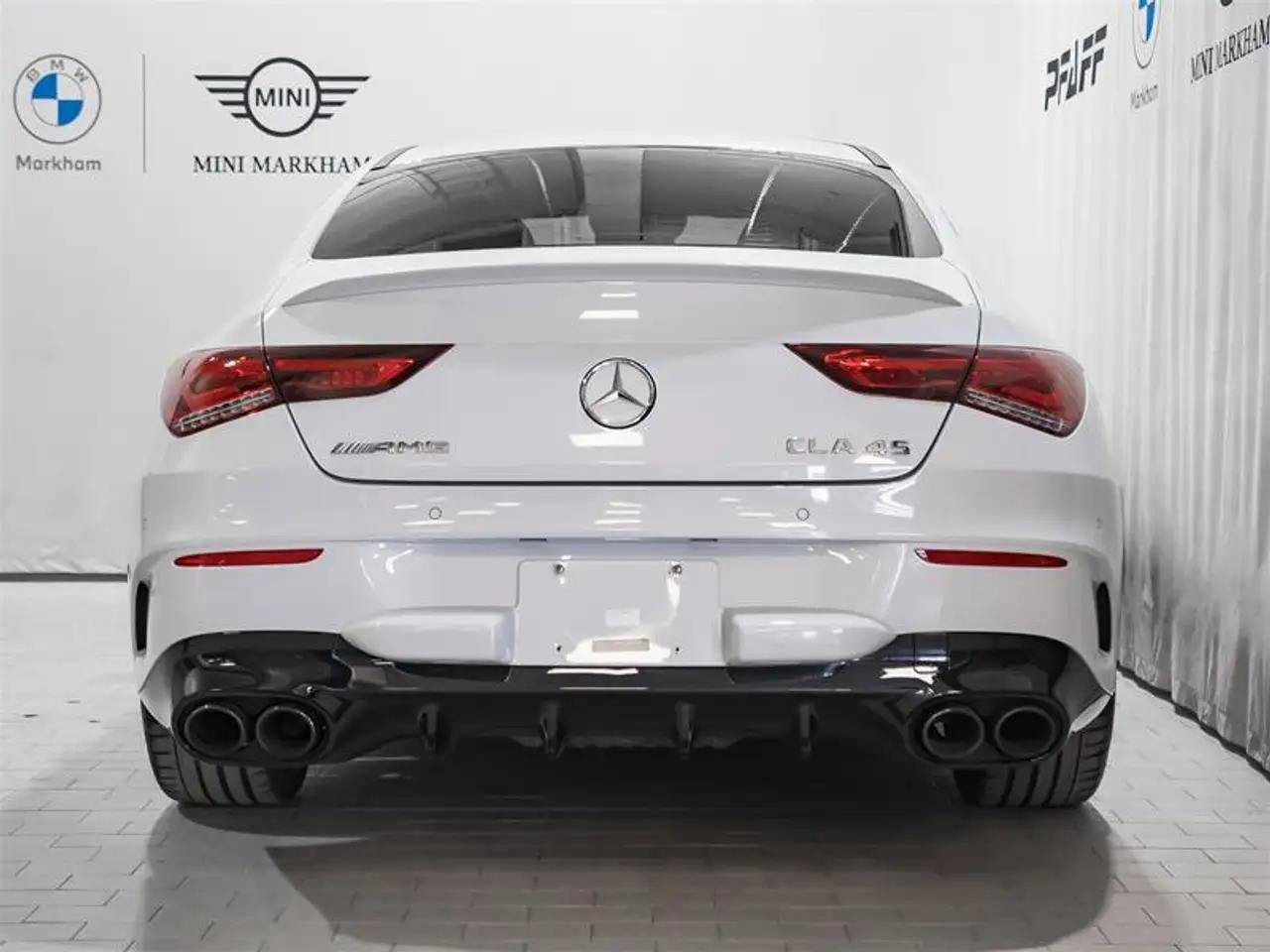 Mercedes-Benz CLA снимка Mercedes-Benz CLA