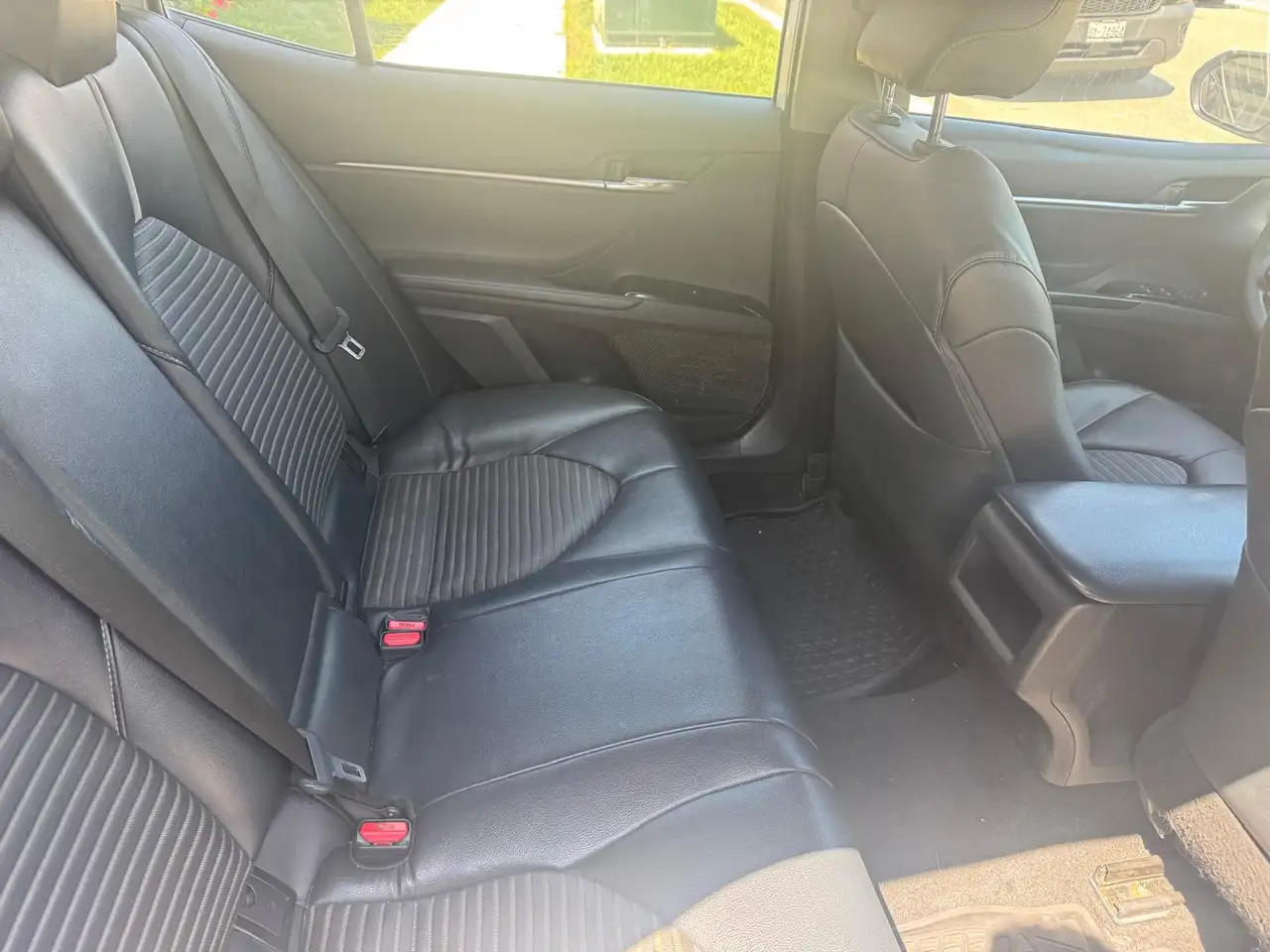 Toyota Camry снимка Toyota Camry