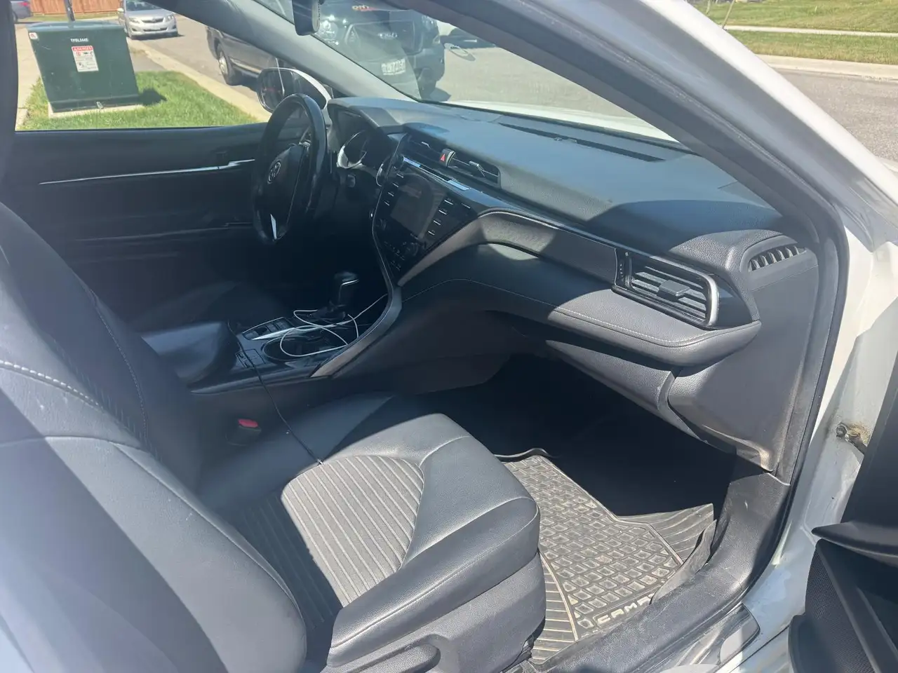Toyota Camry снимка Toyota Camry