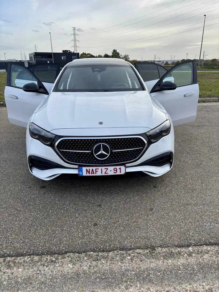 Mercedes-Benz E 220