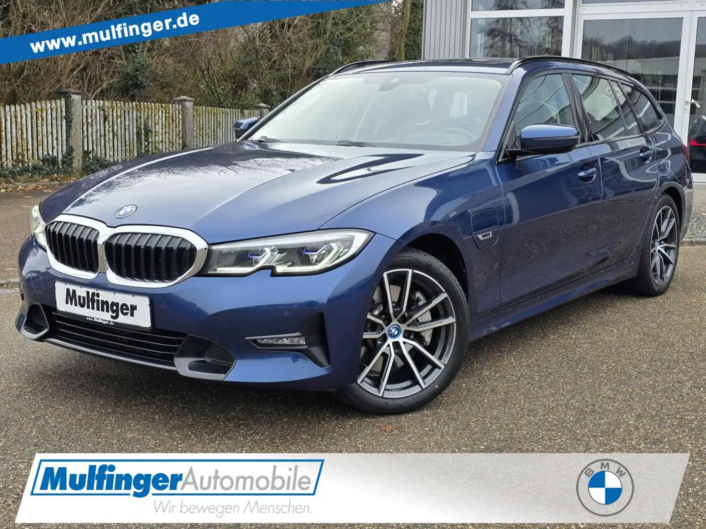 BMW 330 e T.Sport HUD Laser Kamera HiFi PanDach KomfZ Blauw - 1