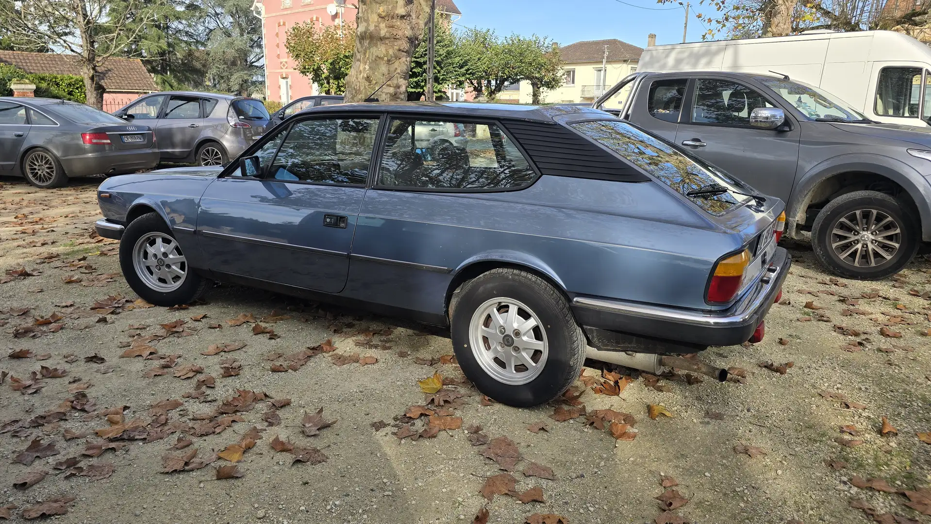 Lancia Beta Hpe Bleu - 2