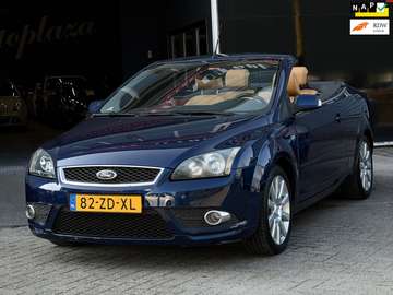Coupé-Cabriolet 2.0-16V Titanium LEDER STOELVERW/L