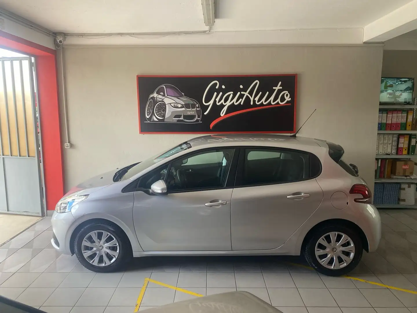 Peugeot 208 5p 1.6 bluehdi Active s&s Argento - 1