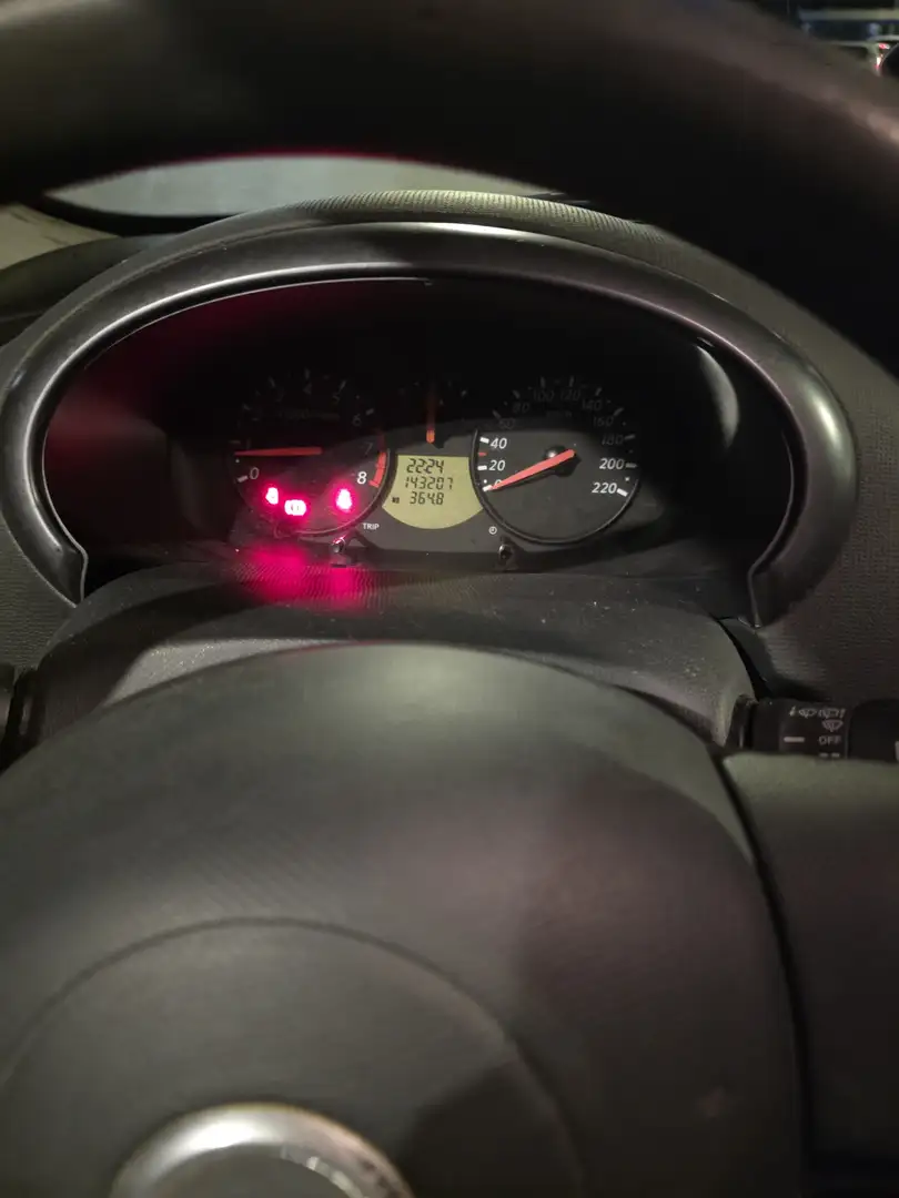 Nissan Micra 1.2 Mix Rood - 2