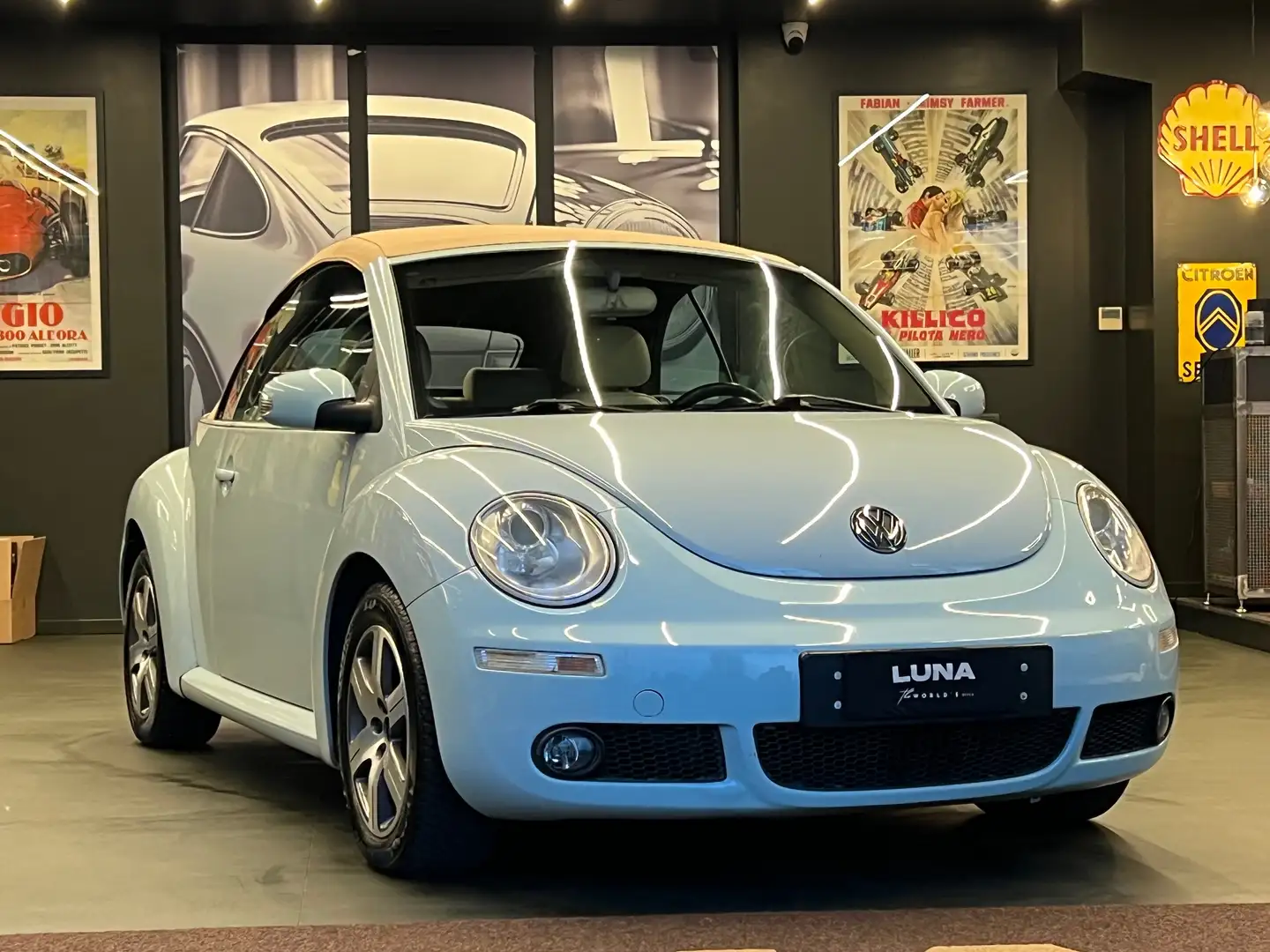 Volkswagen New Beetle Cabrio 1.9 tdi 105cv -Aquarius blue- Bleu - 1