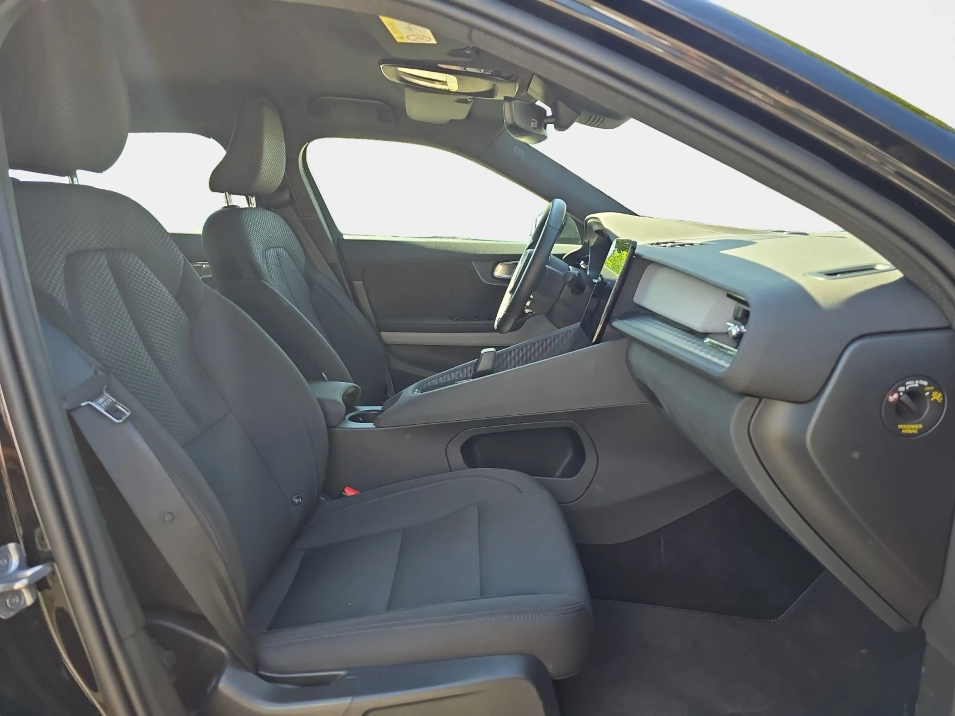 Polestar 2 Long Range Single — photo 15