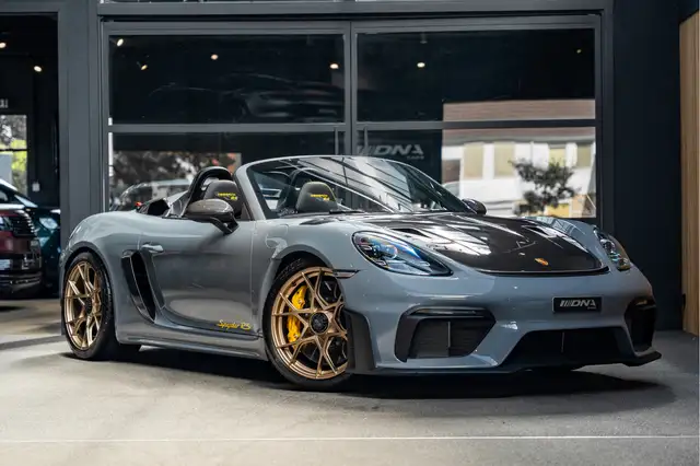 Porsche 718 Spyder