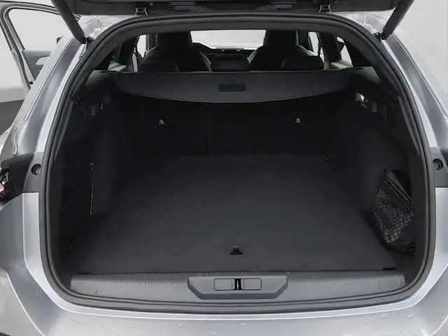 Peugeot 308 view 16