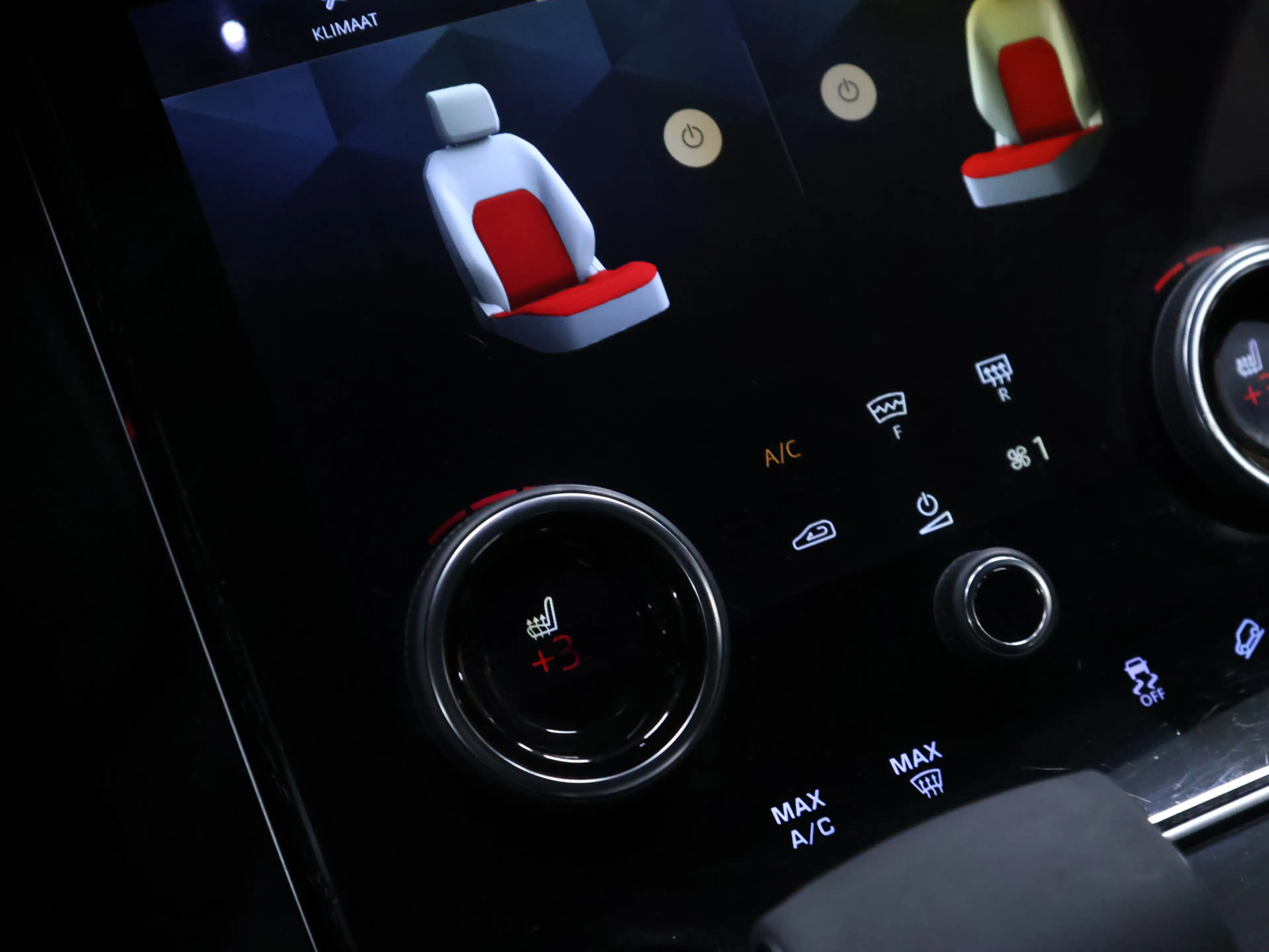 Land Rover Range Rover Velar 2.0 P400e R-Dynamic HSE [SCHUIFKANTELDAK, MERIDAN — photo 16