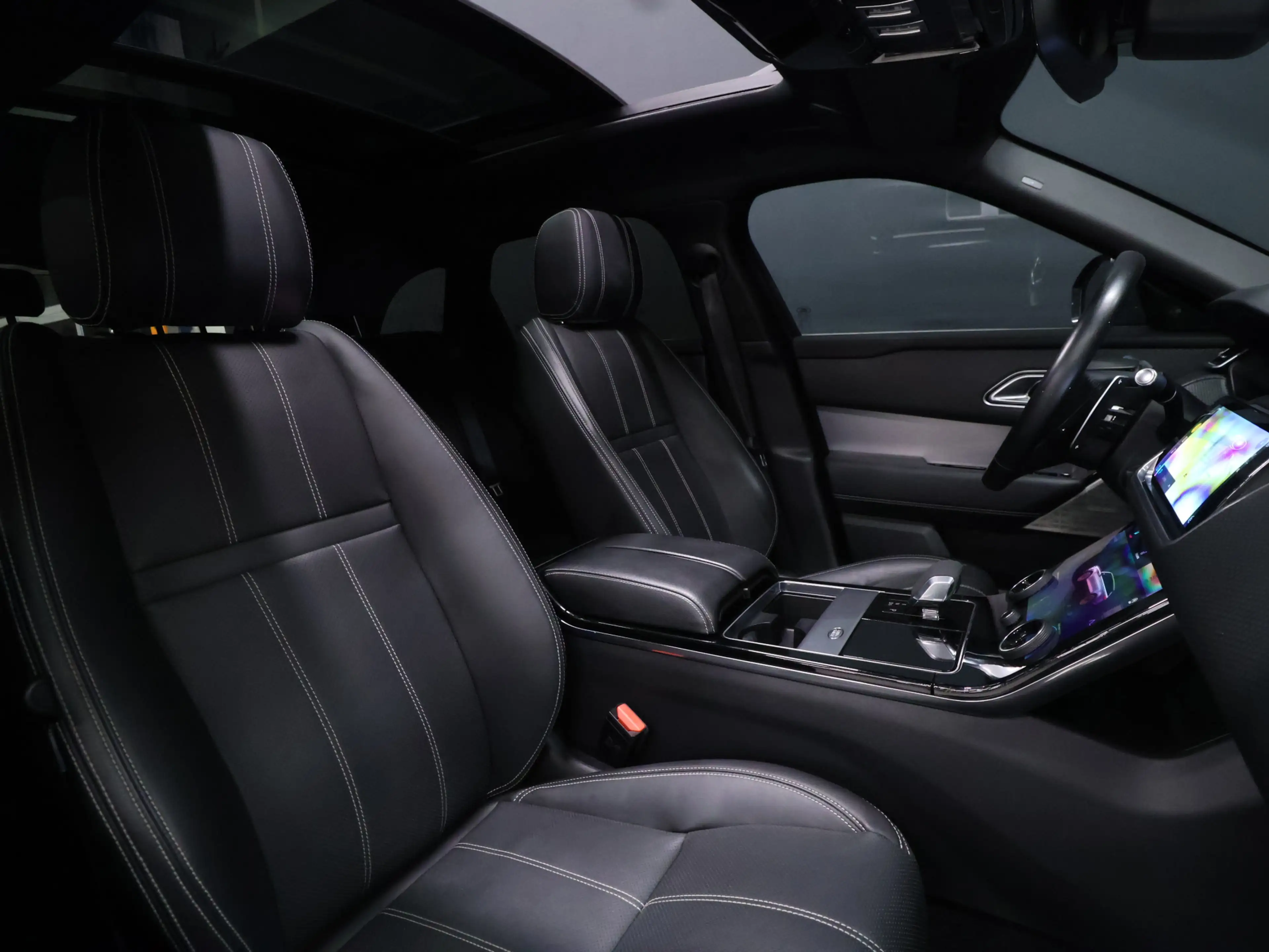 Land Rover Range Rover Velar 2.0 P400e R-Dynamic HSE [SCHUIFKANTELDAK, MERIDAN — photo 14