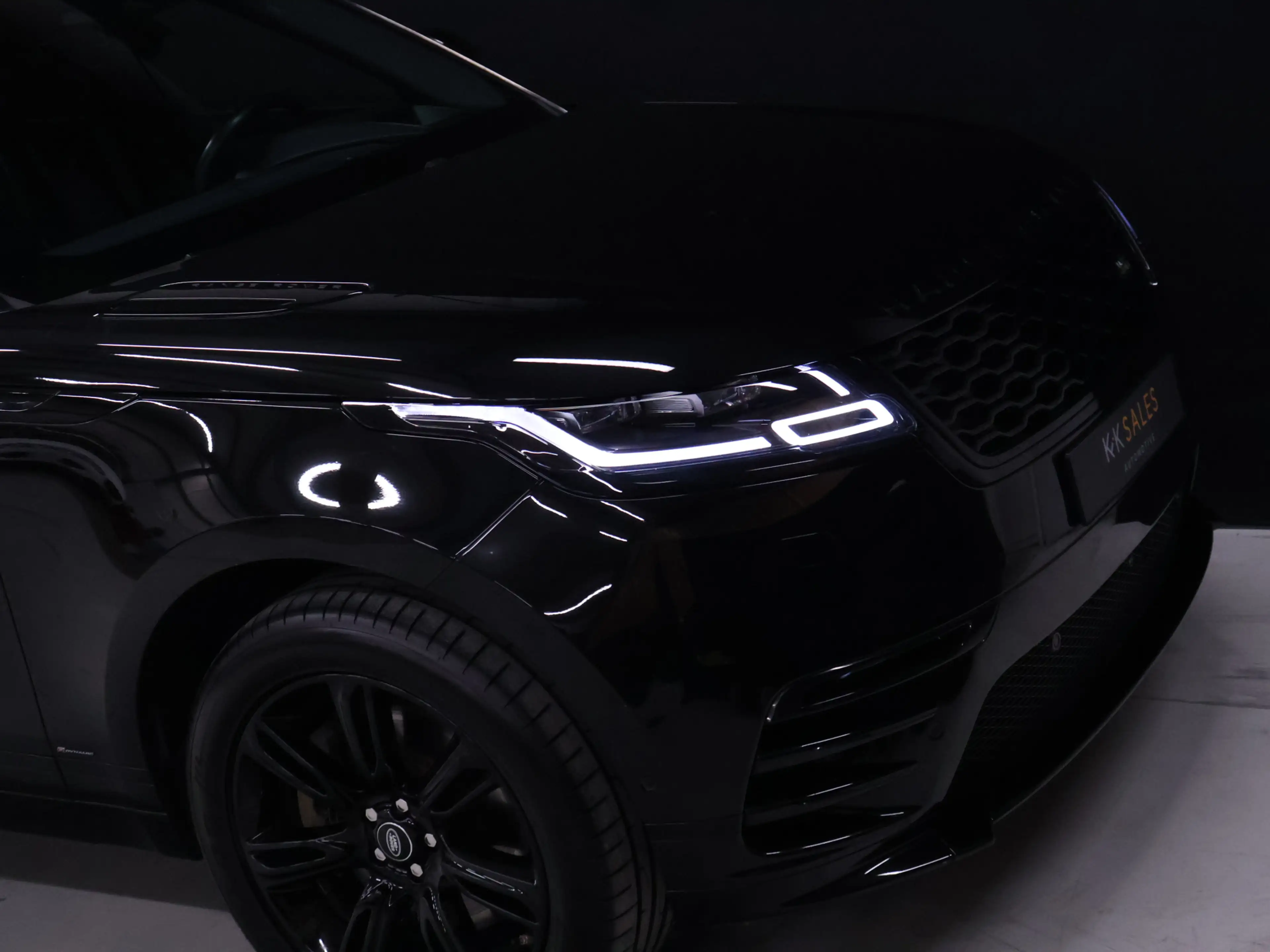 Land Rover Range Rover Velar 2.0 P400e R-Dynamic HSE [SCHUIFKANTELDAK, MERIDAN — photo 24