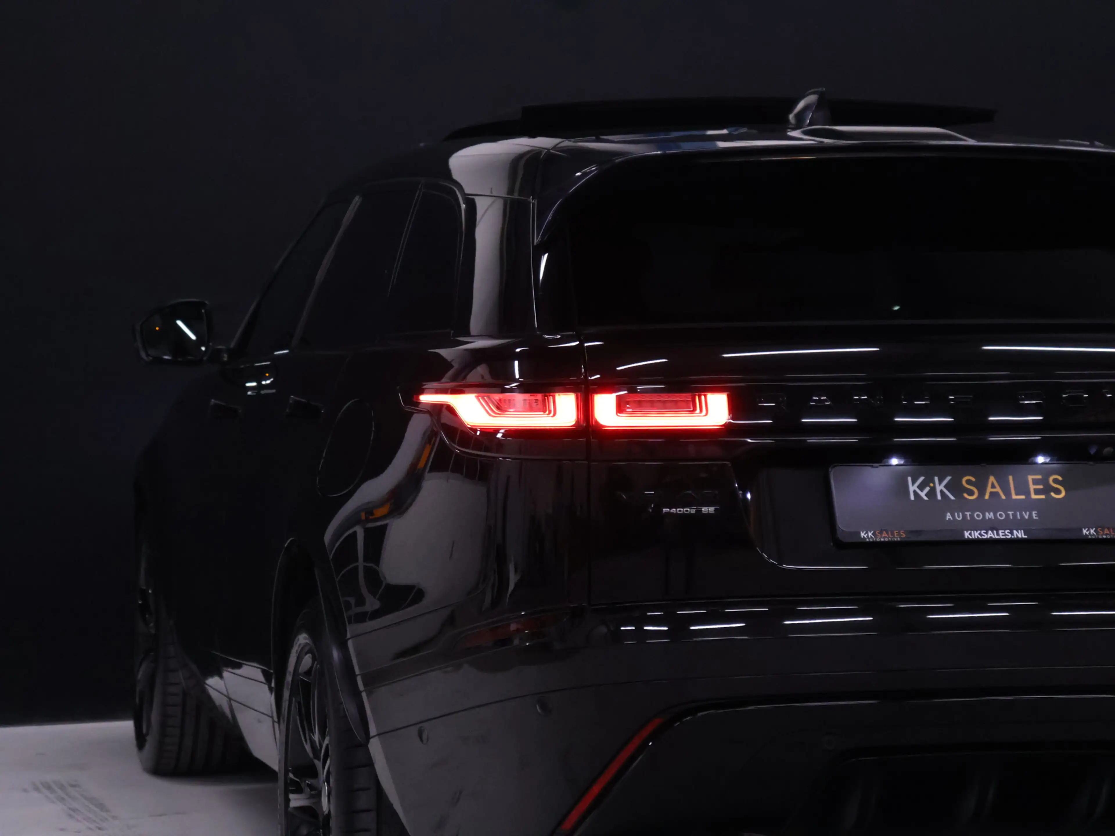 Land Rover Range Rover Velar 2.0 P400e R-Dynamic HSE [SCHUIFKANTELDAK, MERIDAN — photo 4