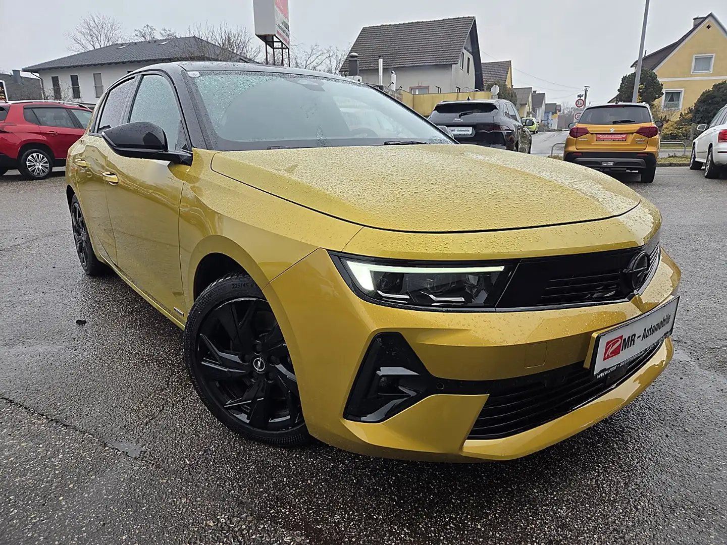 Opel Astra 1,6 Turbo PHEV Ultimate Aut. Gelb - 1