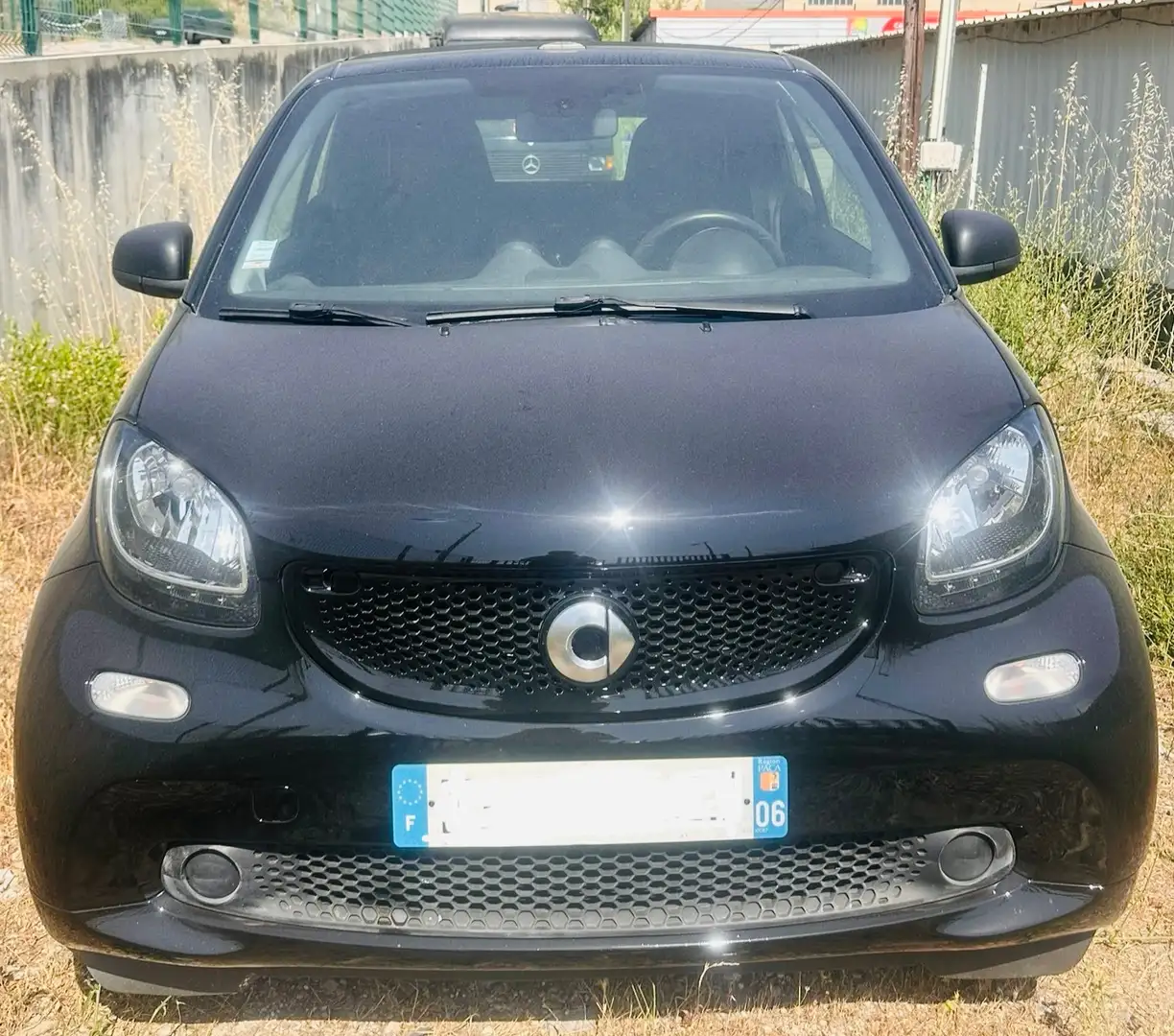 smart forTwo Fortwo Cabrio 0.9 90 ch S Noir - 1