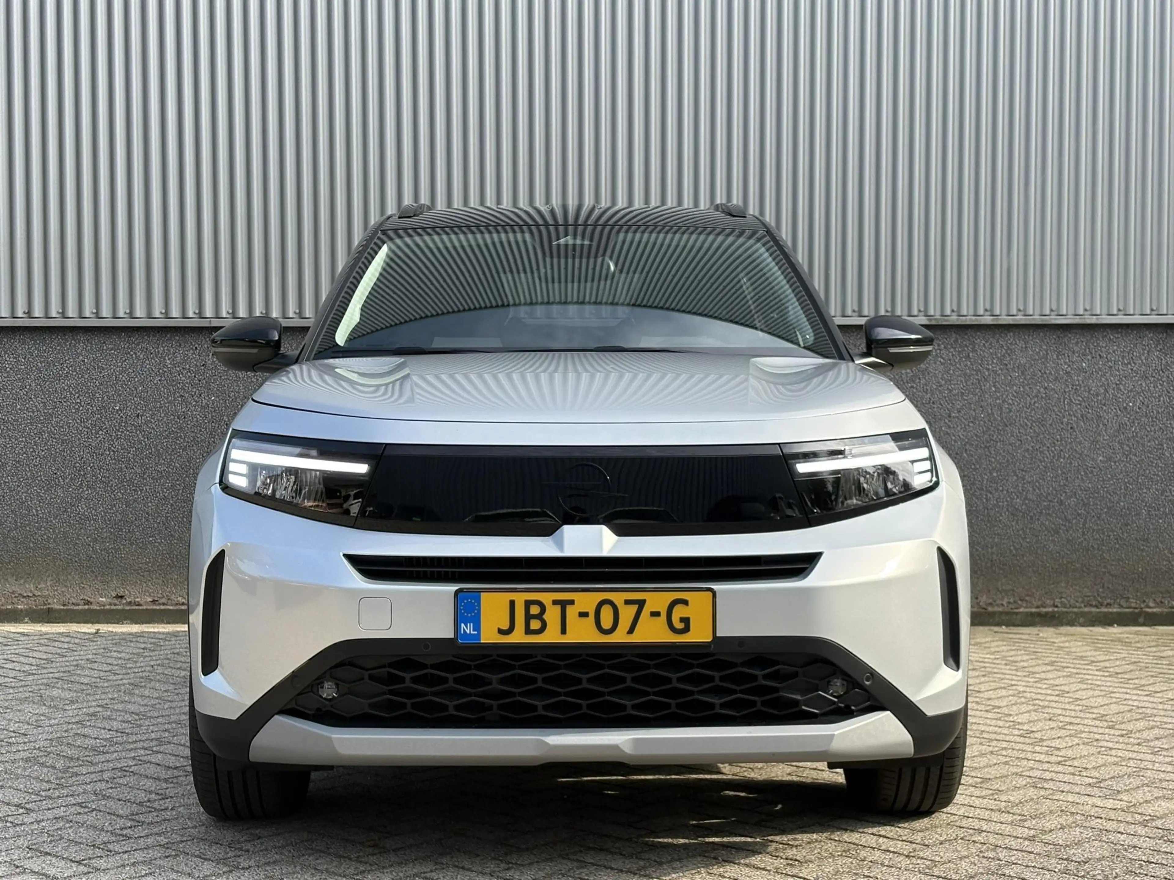 Opel Frontera 1.2 Turbo Hybrid GS | Parkeersensoren Voor & Achte — photo 2