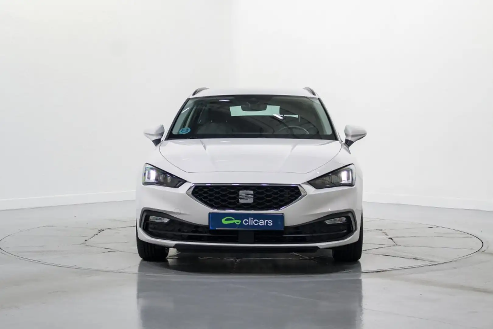 SEAT Leon ST 1.5 TSI S&S Style XS 130 Bílá - 2
