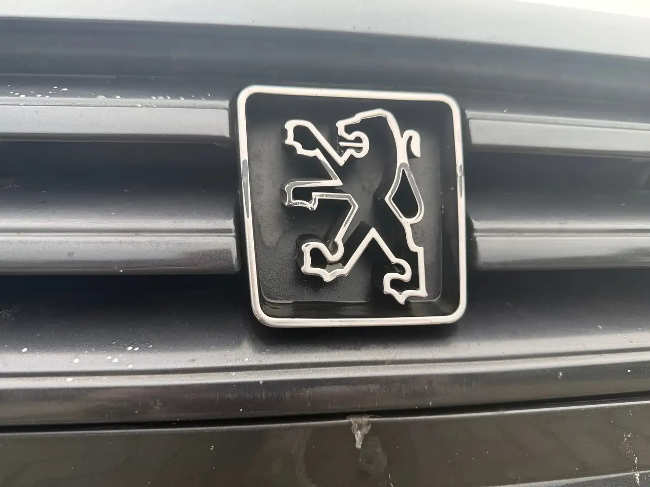Peugeot 309 GR 1.4 Plus U9 | 129139km | APK 2028 garageonderhouden | Zonnedak, foto 7