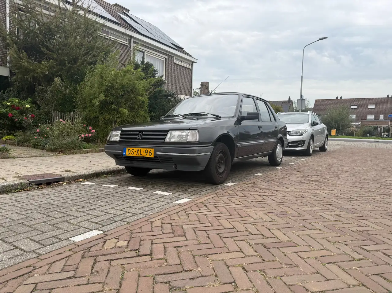 Peugeot 309 GR 1.4 Plus U9 | 129139km | APK 2028 garageonderhouden | Zonnedak, foto 5