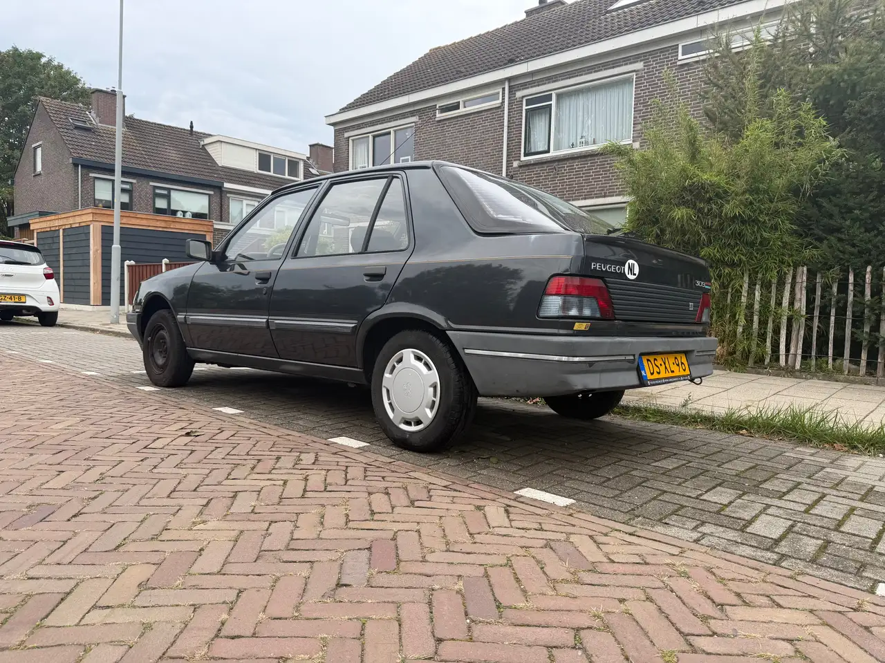 Peugeot 309 GR 1.4 Plus U9 | 129139km | APK 2028 garageonderhouden | Zonnedak, foto 3