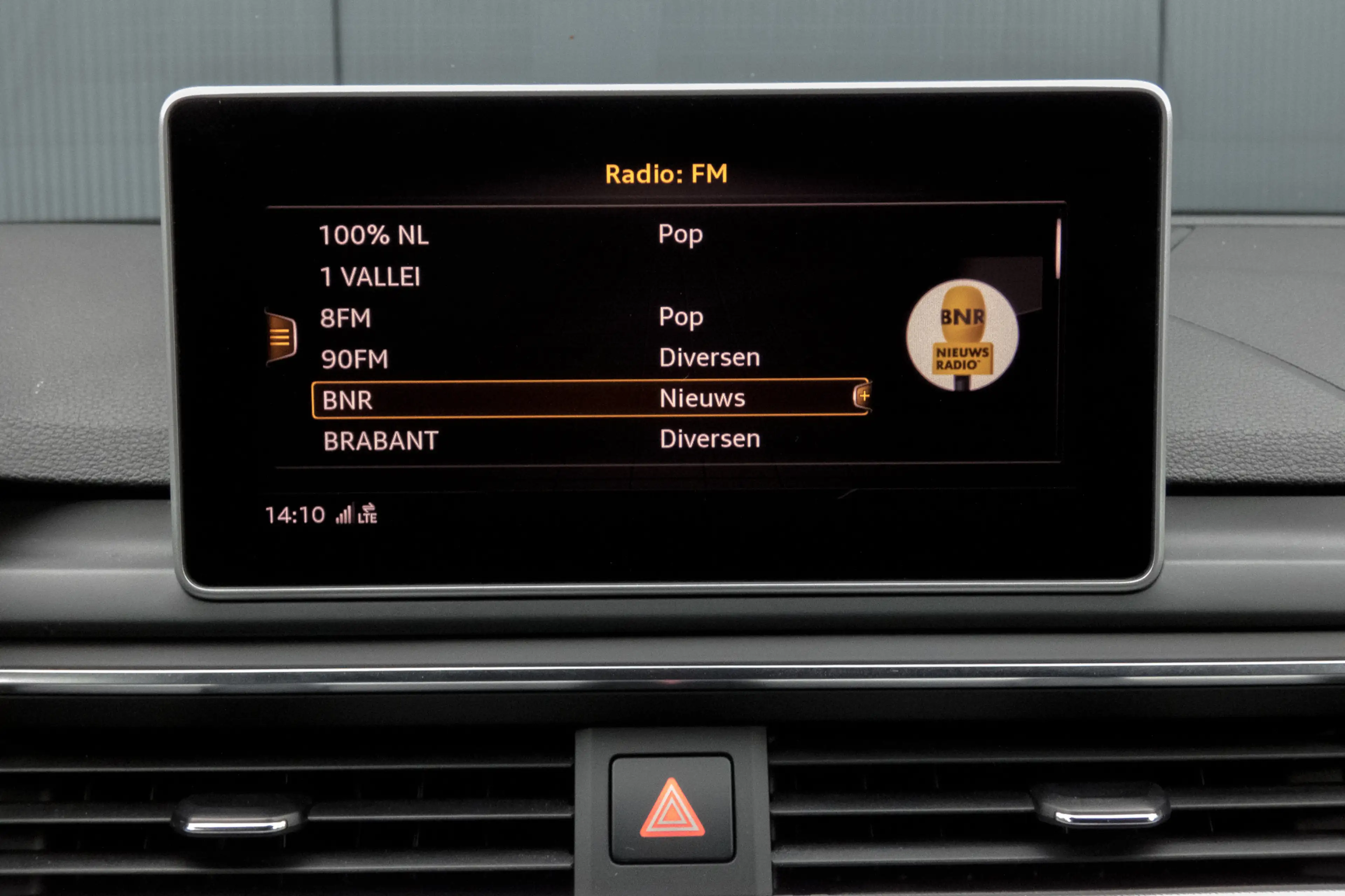 Audi A4 Avant 2.0 TFSI MHEV Design Pro Line Plus | Virtual — photo 29