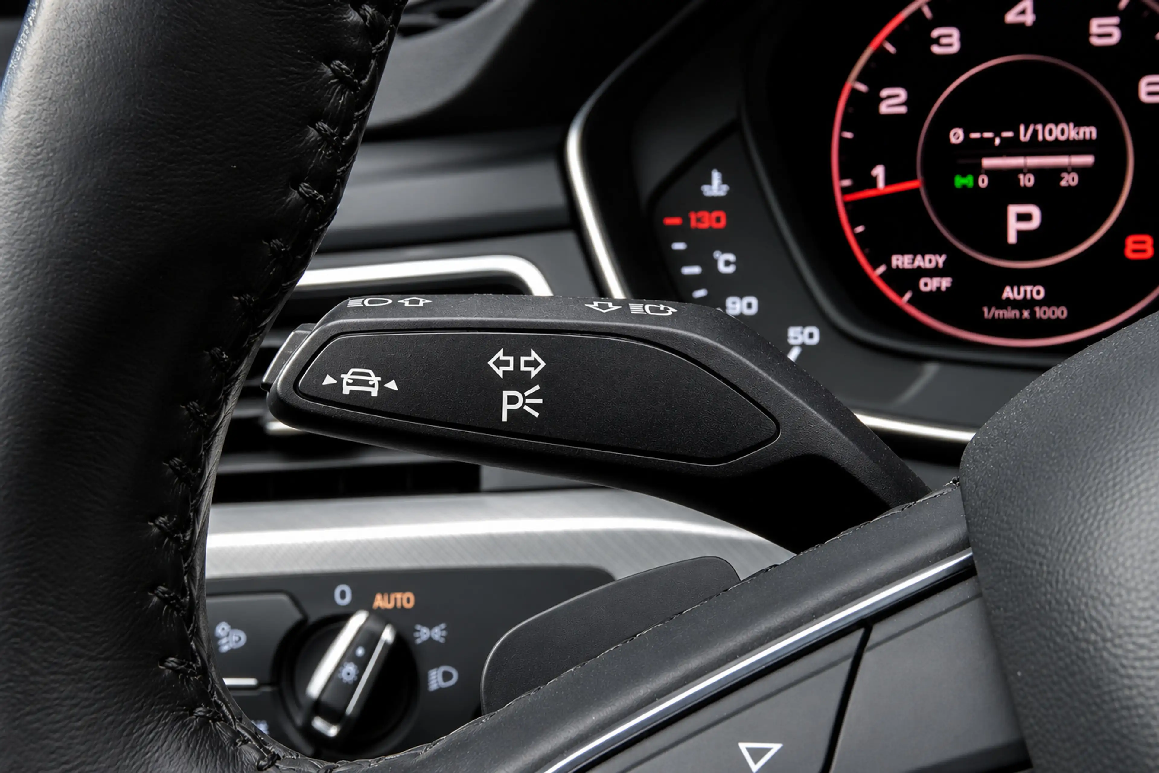 Audi A4 Avant 2.0 TFSI MHEV Design Pro Line Plus | Virtual — photo 22