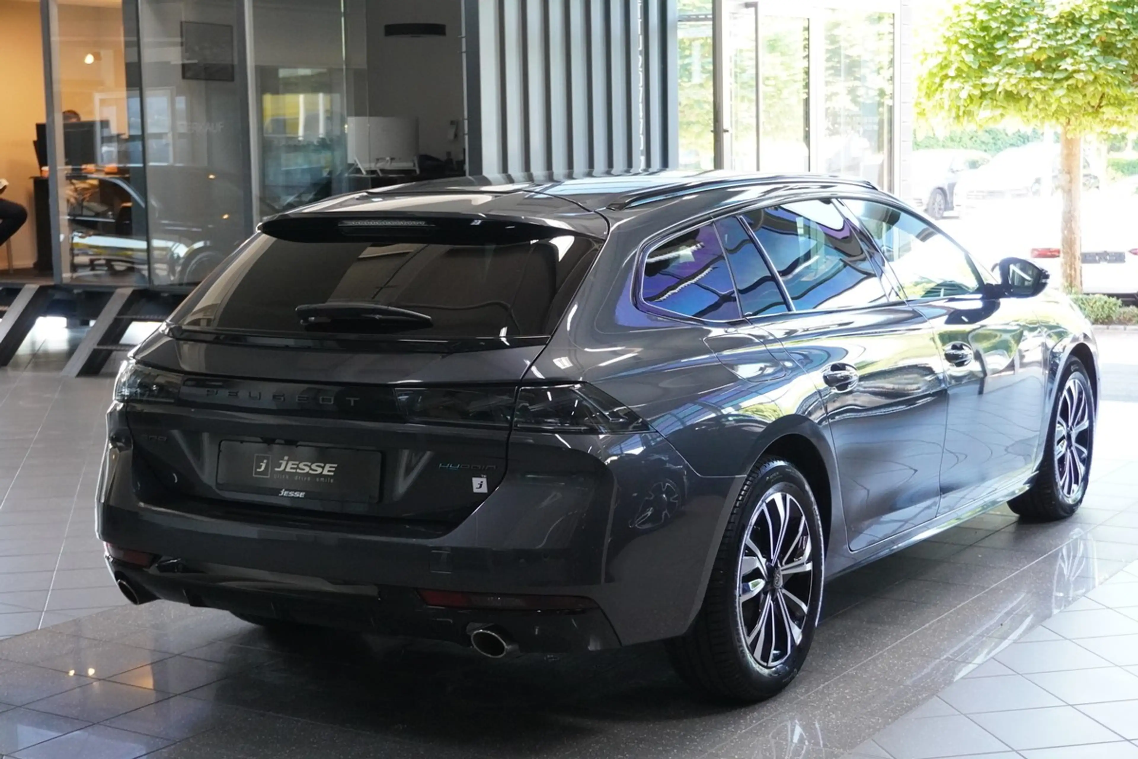 Peugeot 508 SW Allure Hybrid LED ACC DAB R.Cam — photo 6