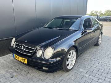 2000 Coupé Elegance Automaat Zwart