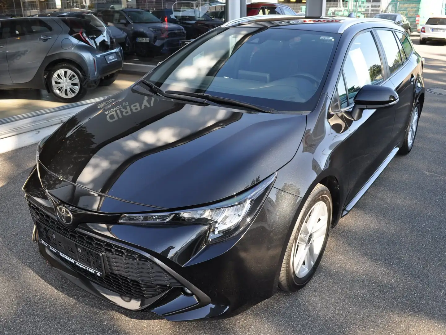 Toyota Corolla Comfort 1,2 Turbo inkl. Business-Paket Noir - 1