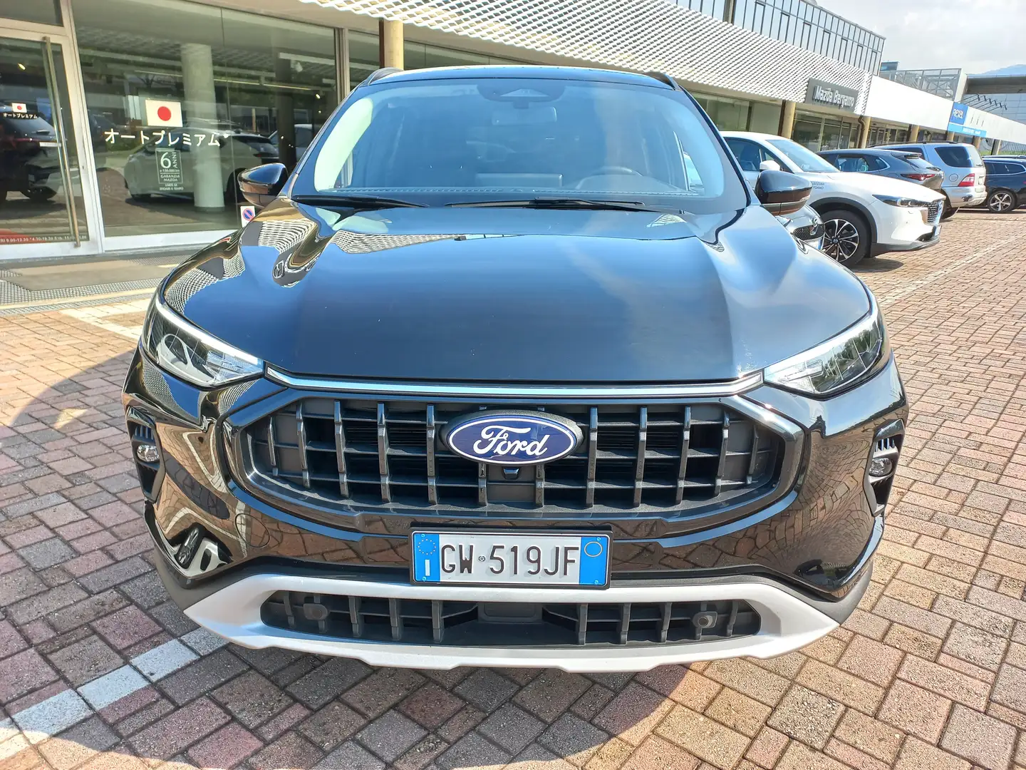 Ford Kuga 2024 2.5 full hybrid Active 2wd 180cv auto Nero - 2