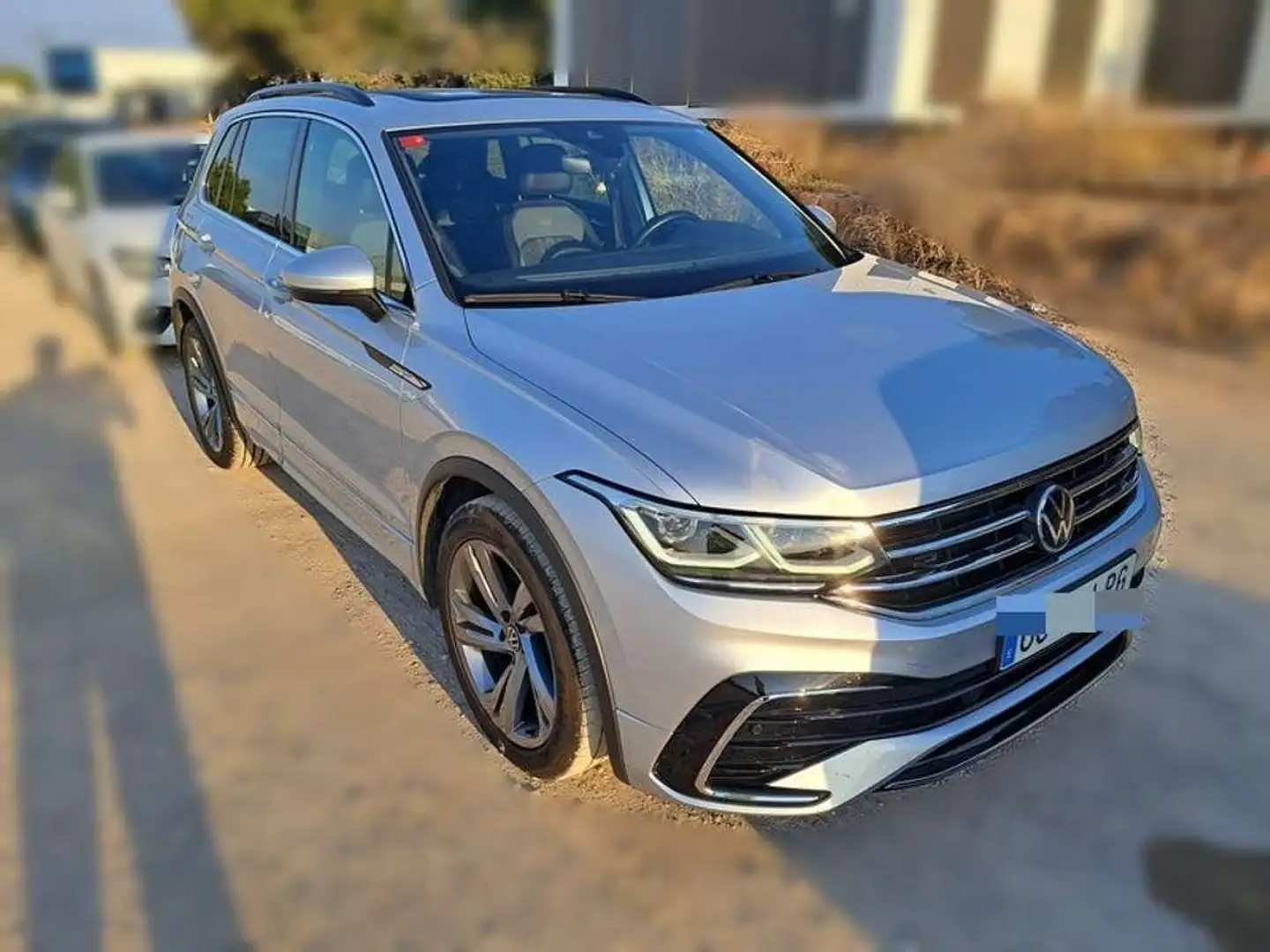 Volkswagen Tiguan 2.0TDI R-Line DSG 110kW - 2