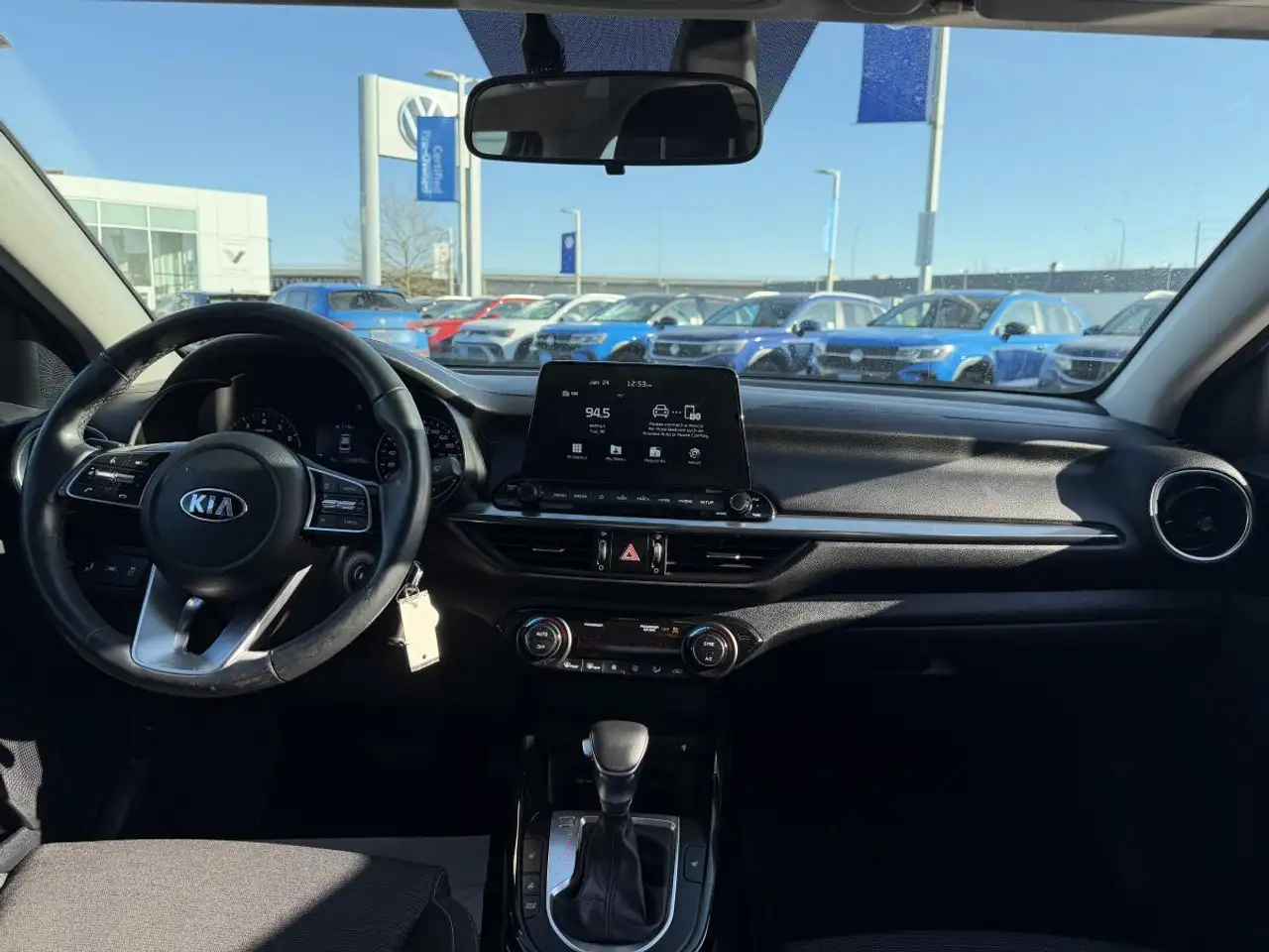 Kia Forte снимка Kia Forte
