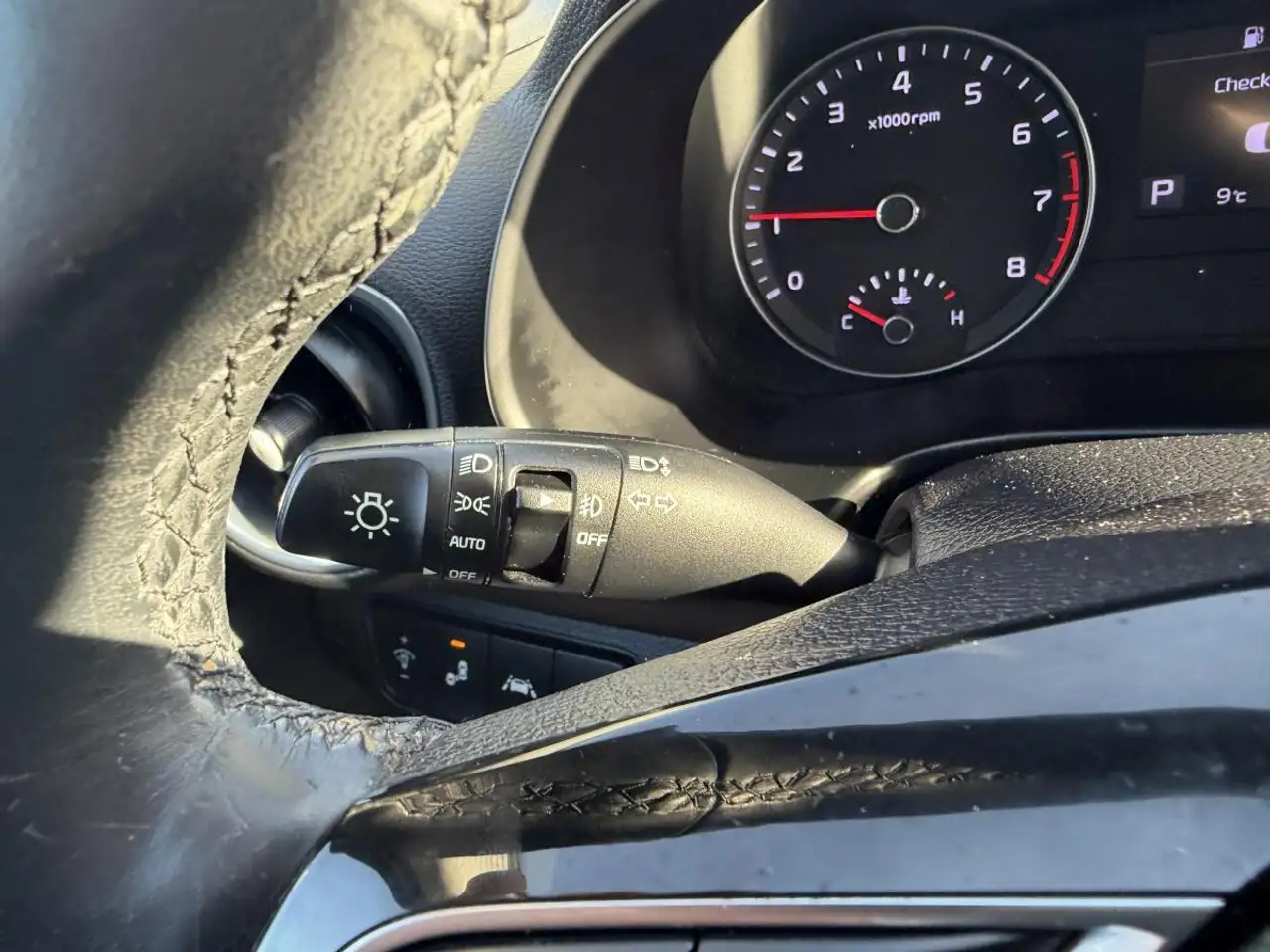 Kia Forte снимка Kia Forte