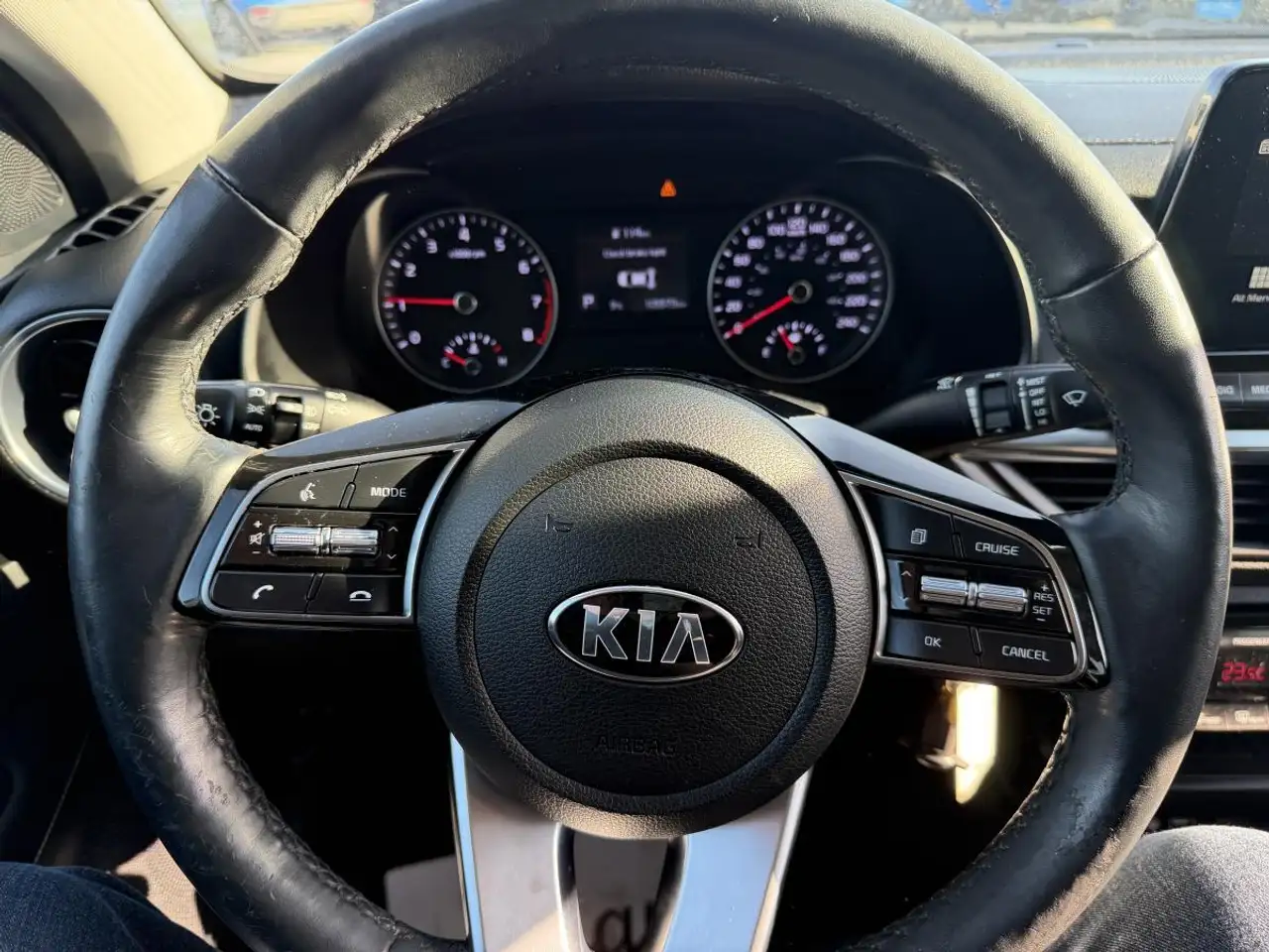 Kia Forte снимка Kia Forte