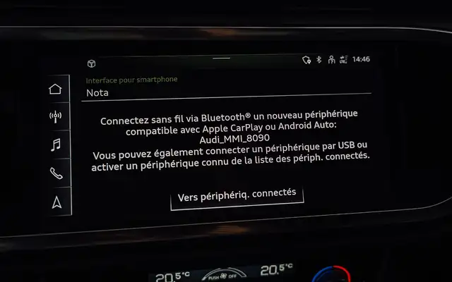 Audi Q3 view 24