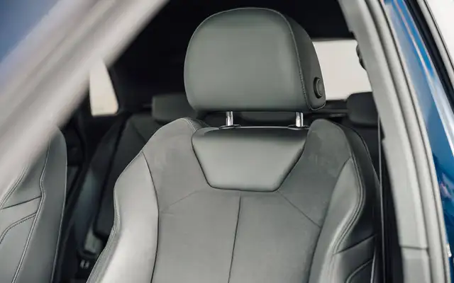 Audi Q3 view 14