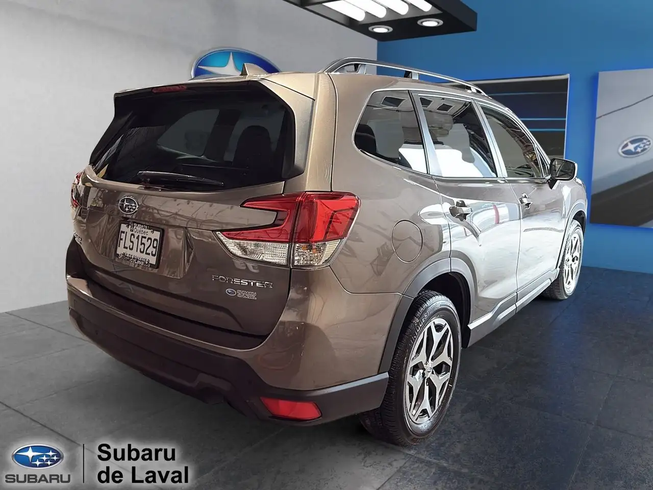 Subaru Forester снимка Subaru Forester