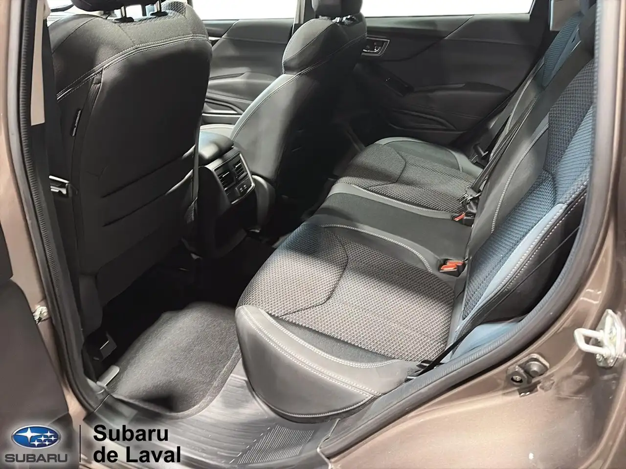 Subaru Forester снимка Subaru Forester