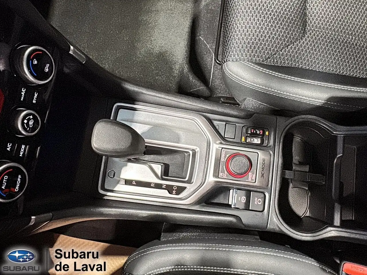 Subaru Forester снимка Subaru Forester