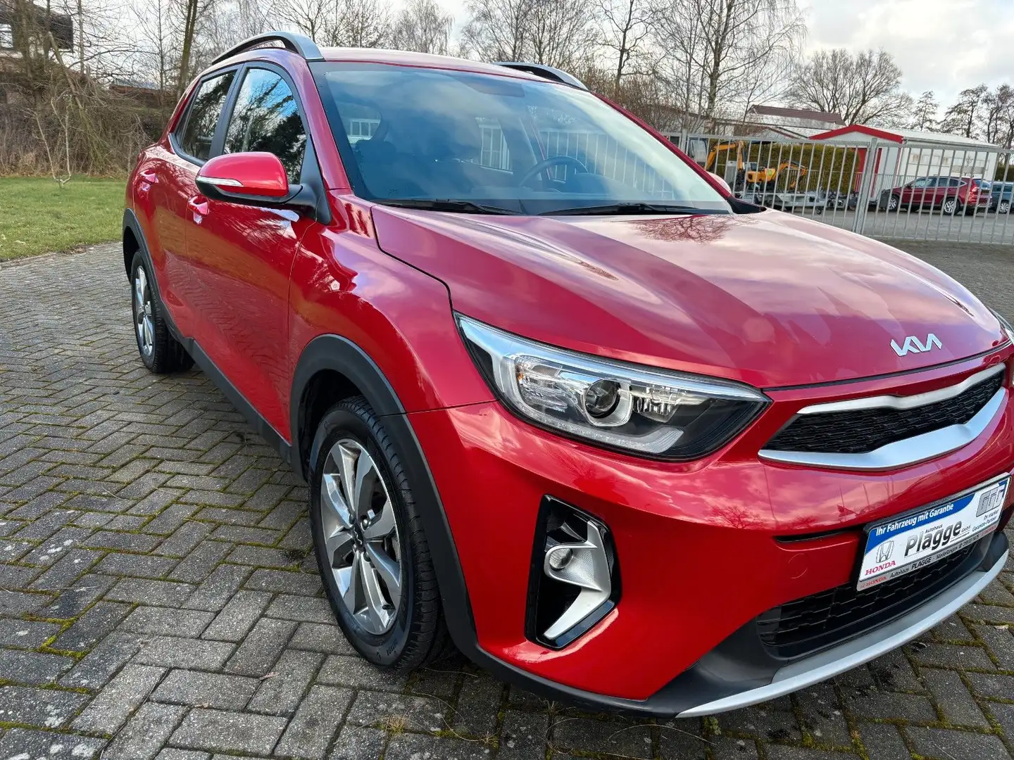 Kia Stonic *101 PS-Kamera-Dachreling* Červená - 1