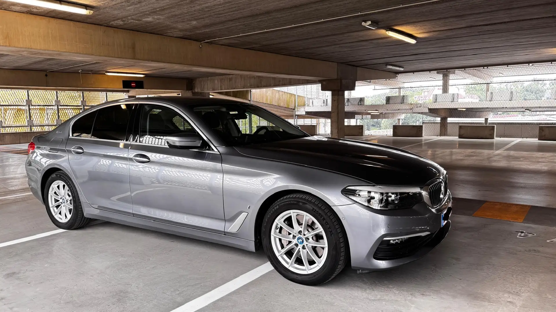 BMW 530 530e Aut. Luxury Line - 1
