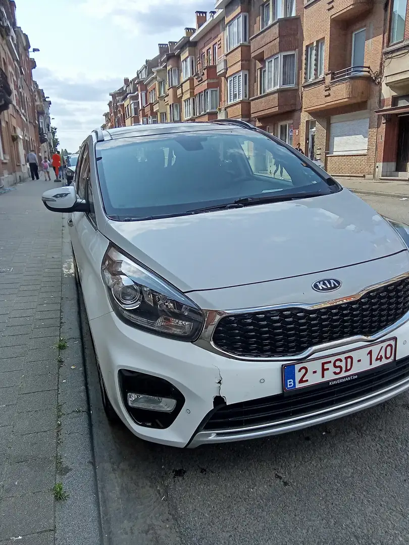 Kia Carens 1.7 CRDi 141 ISG Vision - 1