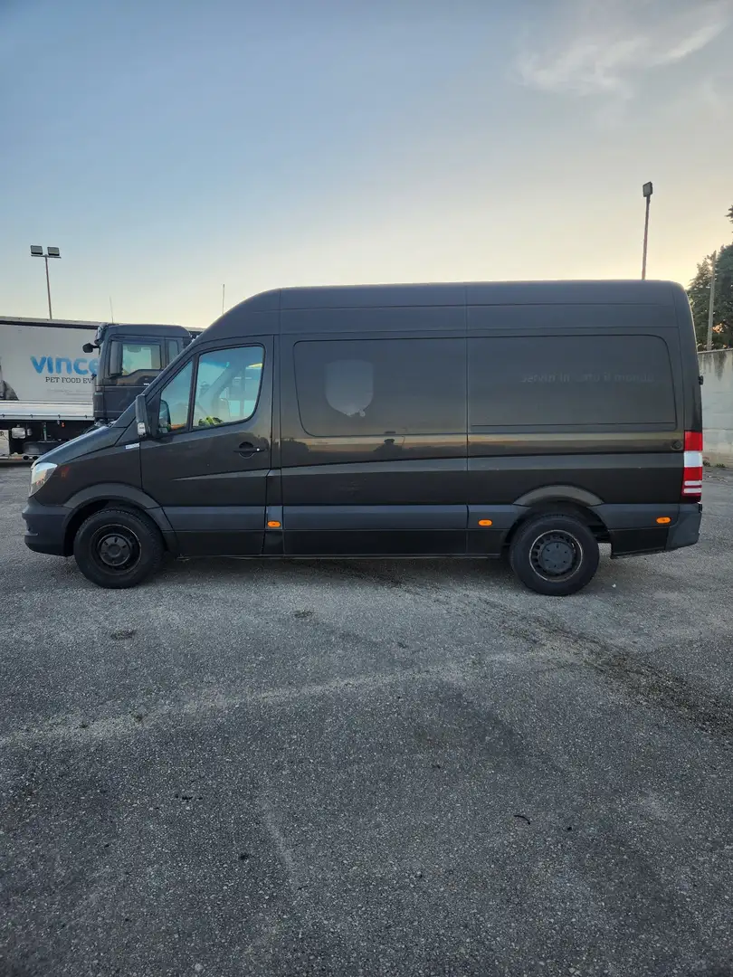 Mercedes-Benz Sprinter L2H2 - 2