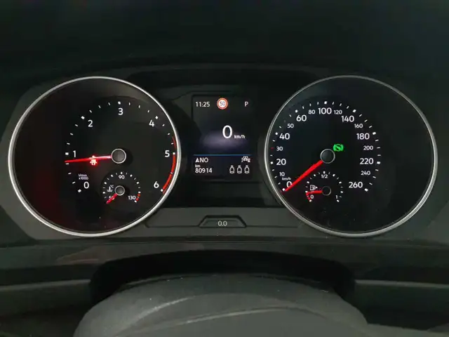 Volkswagen Tiguan view 11