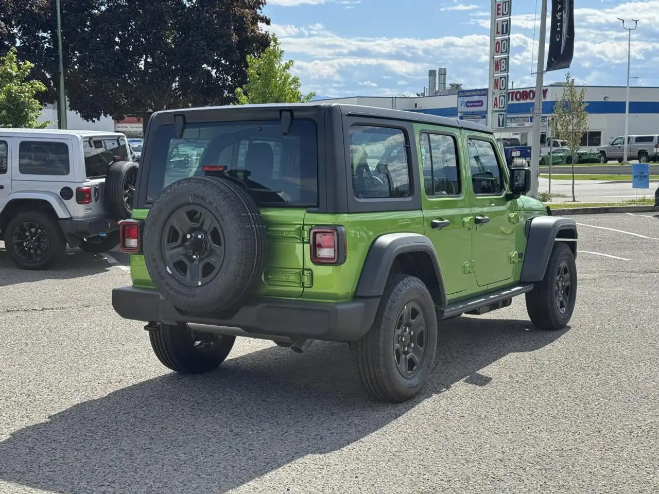 Jeep Wrangler снимка Jeep Wrangler