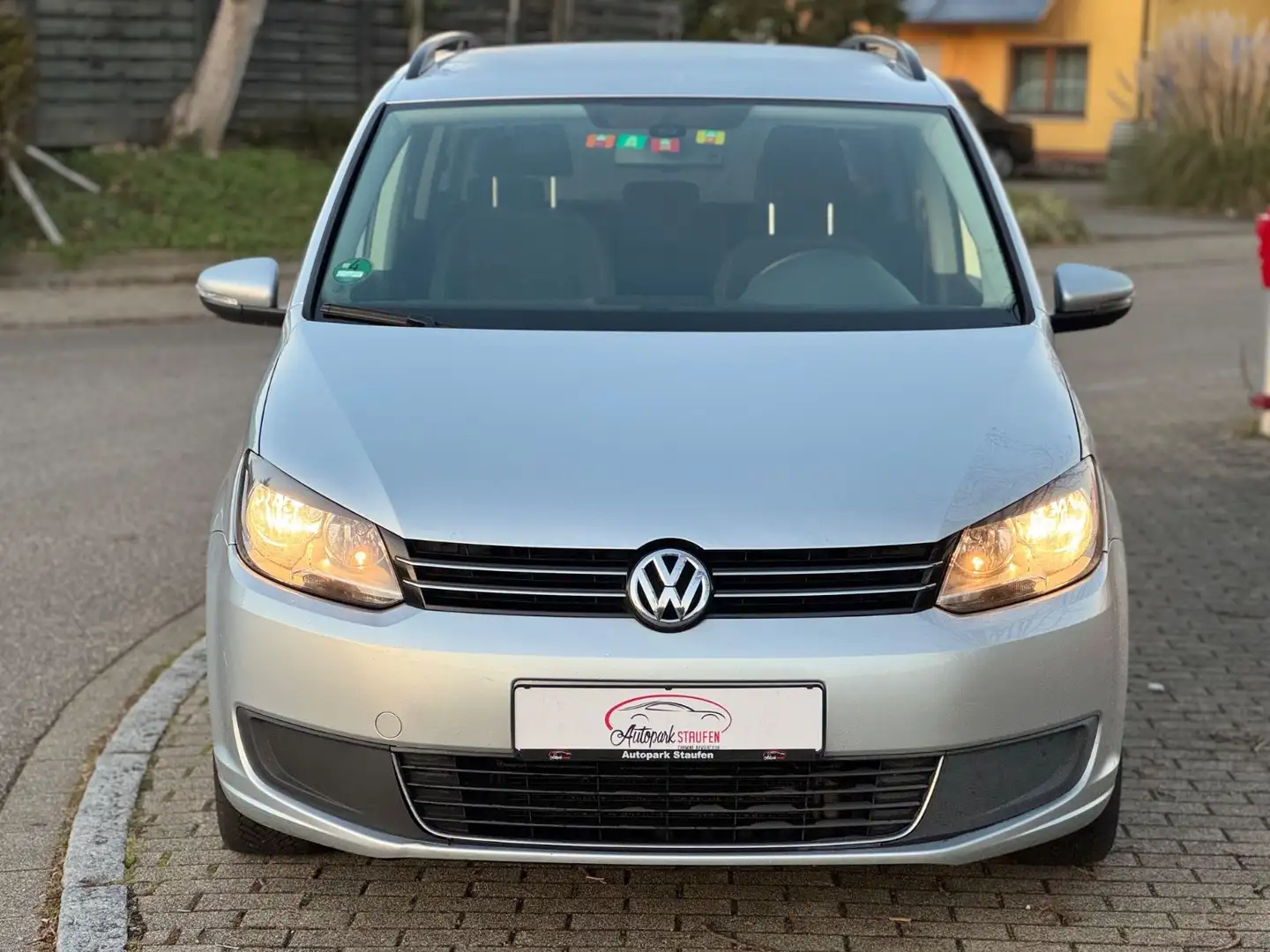Volkswagen Touran Comfortline/ 7 SITZER / Argent - 2